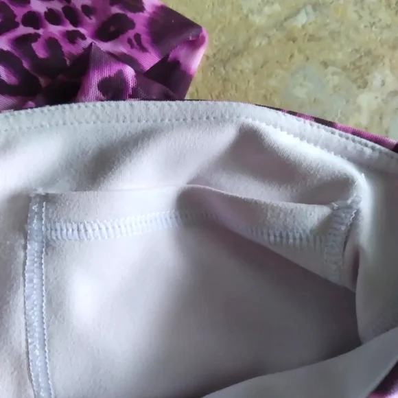 Fabletics High-Waisted Mesh PowerForm leggings, size XS - Picture 6 of 9